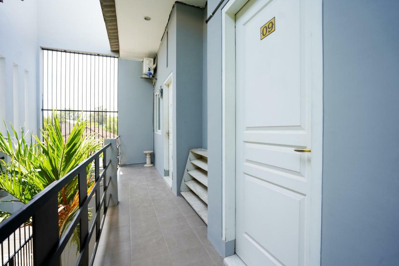 Oyo 1316 Mentari Family Homestay Probolinggo Exterior photo